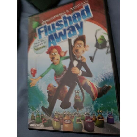 Flushed Away (Widescreen Edition) - DVD - Picture 1 of 2